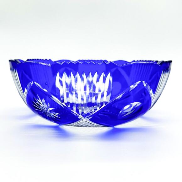 Cobalt Blue Crystal Cut to Clear Bowl with Scallop and Sawtooth Rim ~7.5" Diam - Picture 10 of 13